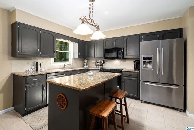 952 TULIP POPLAR LANE, Hoover, AL 35244