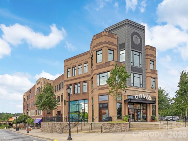 5 Farleigh Street 104, Asheville, NC 28803