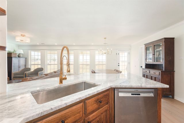 15590 Fm 916, Maypearl, TX 76064