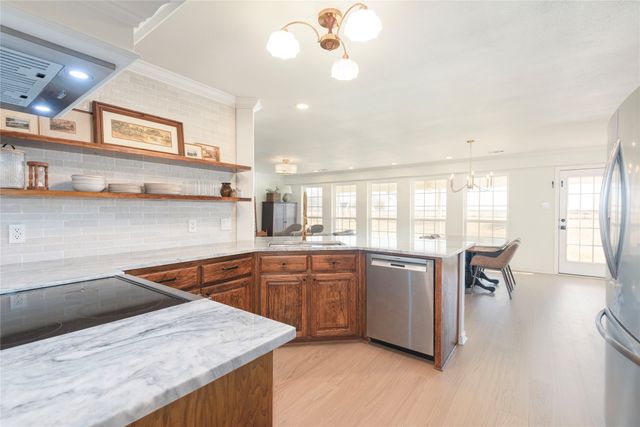 15590 Fm 916, Maypearl, TX 76064