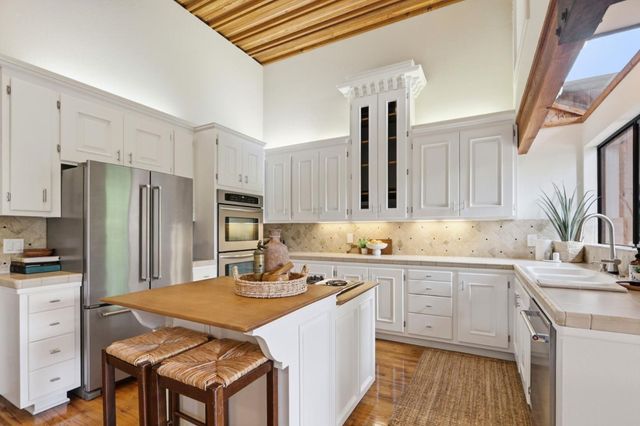 328 Cliff Drive, Aptos, CA 95003