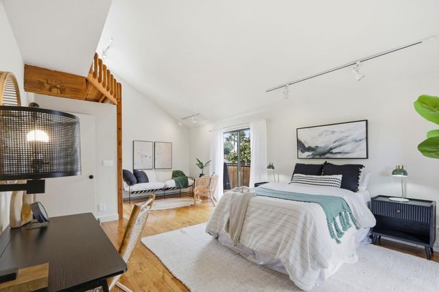 328 Cliff Drive, Aptos, CA 95003