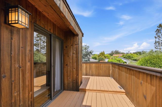 328 Cliff Drive, Aptos, CA 95003