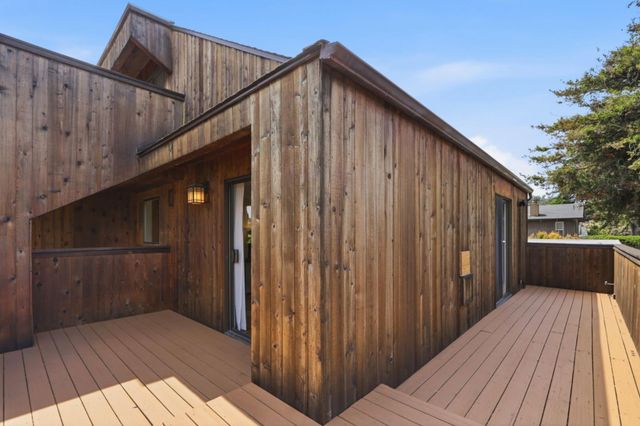 328 Cliff Drive, Aptos, CA 95003