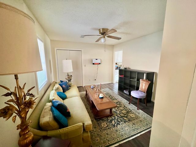 61 Allen Drive, Theodosia, MO 65761