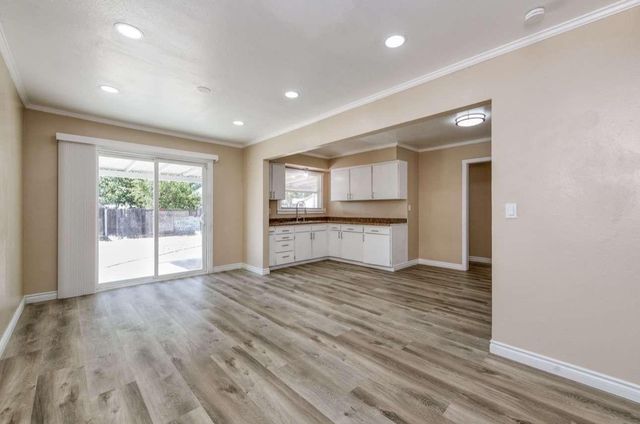 4155 N Palm Avenue, Fresno, CA 93704