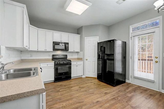 2277 Dillard Crossing, Tucker, GA 30084