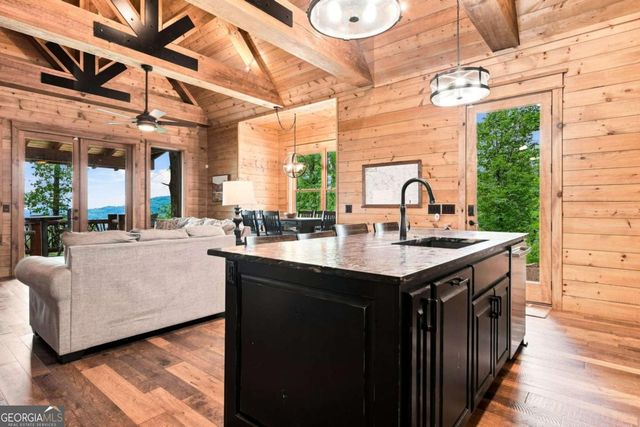 1175 Wolfcreek Road, Murphy, NC 28906