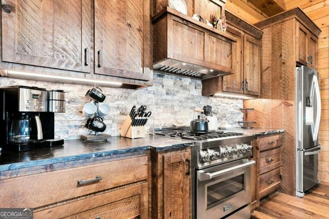 1175 Wolfcreek Road, Murphy, NC 28906