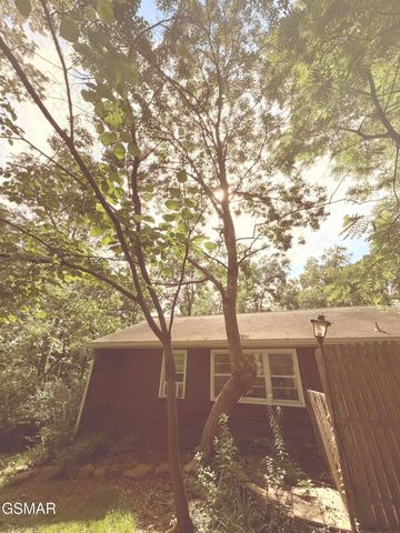 5704 Rockhaven Road, Knoxville, TN 37920