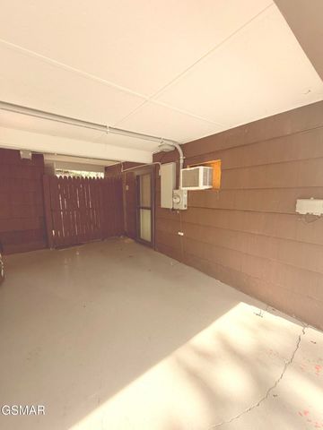 5704 Rockhaven Road, Knoxville, TN 37920