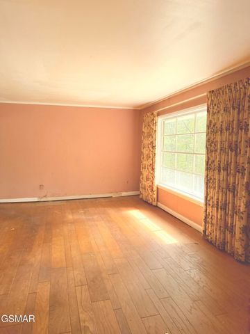 5704 Rockhaven Road, Knoxville, TN 37920