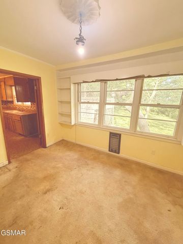 5704 Rockhaven Road, Knoxville, TN 37920