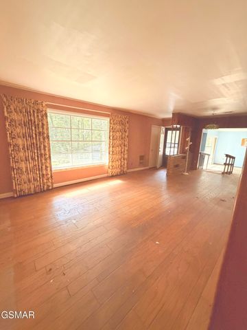 5704 Rockhaven Road, Knoxville, TN 37920