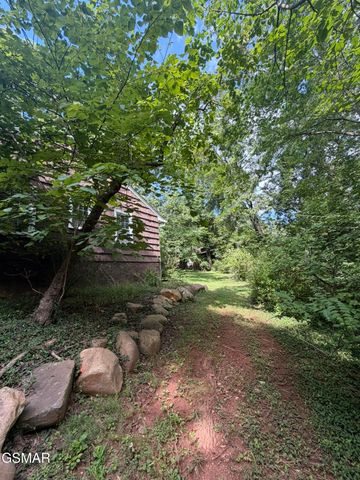 5704 Rockhaven Road, Knoxville, TN 37920