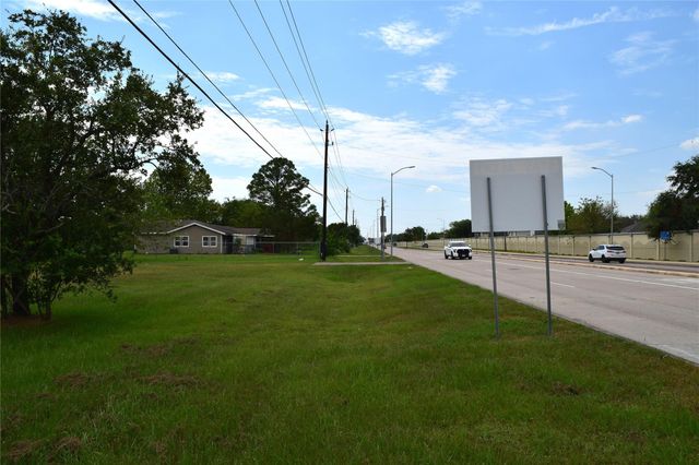 16622 Mclean Road, Pearland, TX 77584