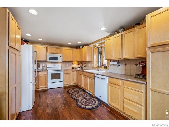 171 Critter Court, Livermore, CO 80536