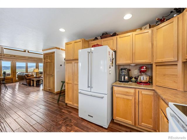 171 Critter Court, Livermore, CO 80536