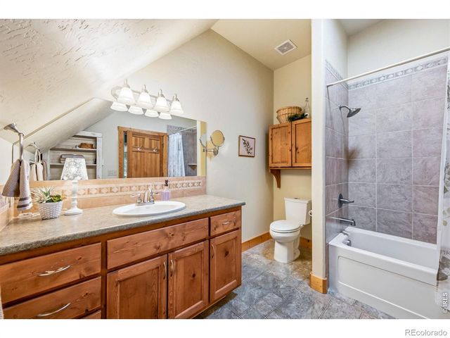 171 Critter Court, Livermore, CO 80536