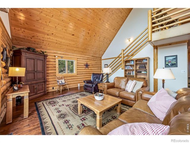 171 Critter Court, Livermore, CO 80536