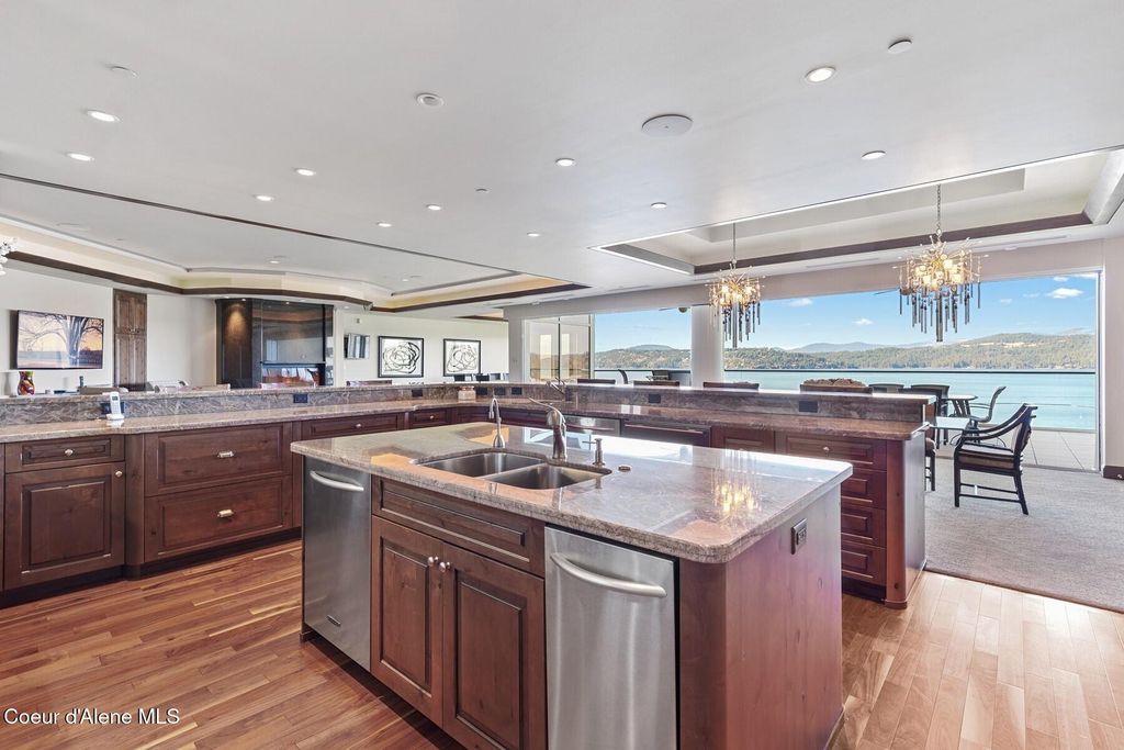 1031 S Island Green Dr, Coeur d'Alene, ID 83814 photo 17