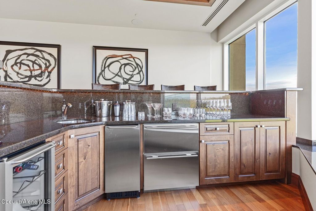 1031 S Island Green Dr, Coeur d'Alene, ID 83814 photo 8