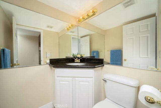 34 Columbus, Irvine, CA 92620