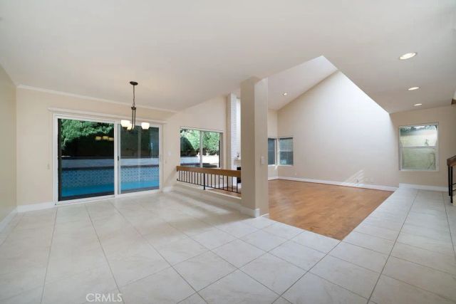 34 Columbus, Irvine, CA 92620