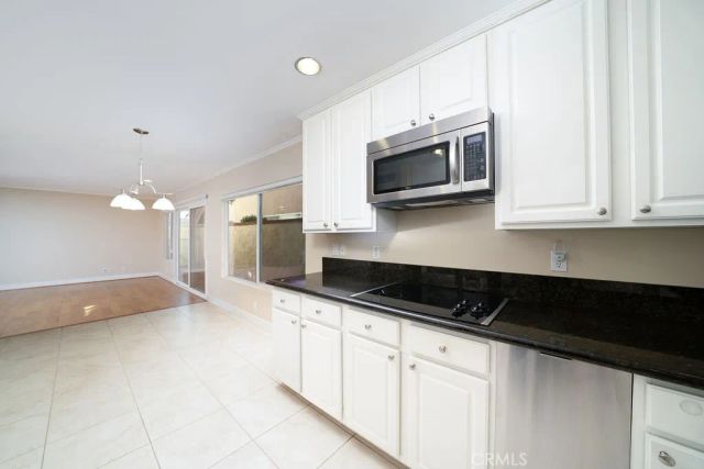 34 Columbus, Irvine, CA 92620
