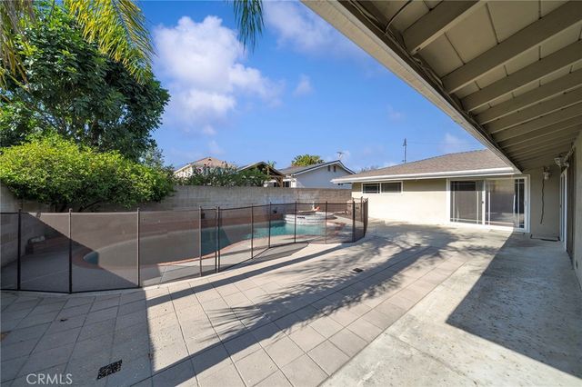 1523 S 8th Avenue, Arcadia, CA 91006