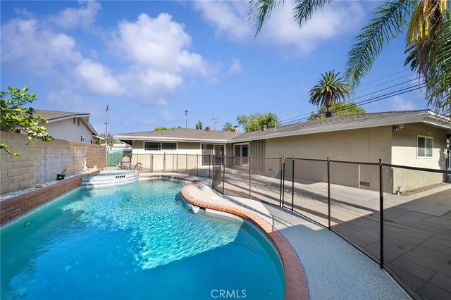 1523 S 8th Avenue, Arcadia, CA 91006