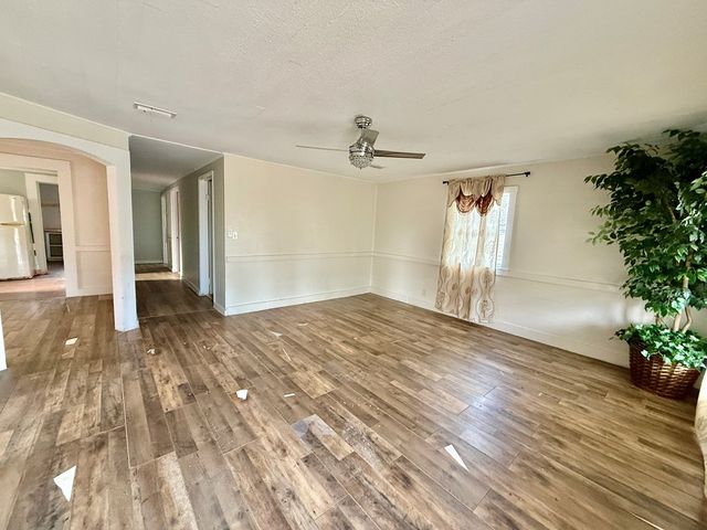 304 Highland Drive, Hartford, AL 36344