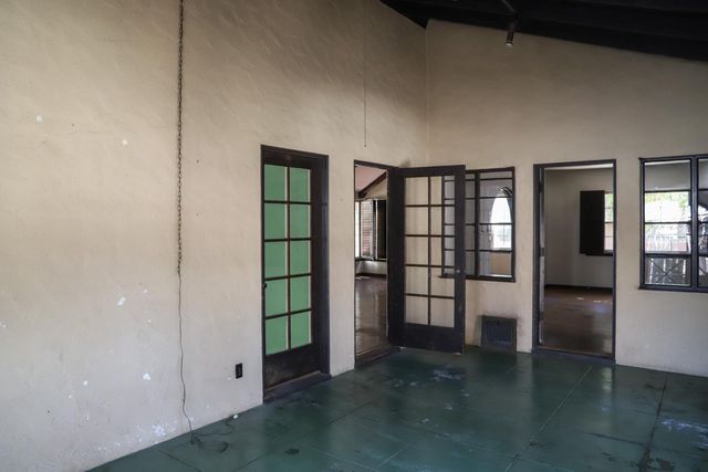 204 E Terrace Avenue, Fresno, CA 93704