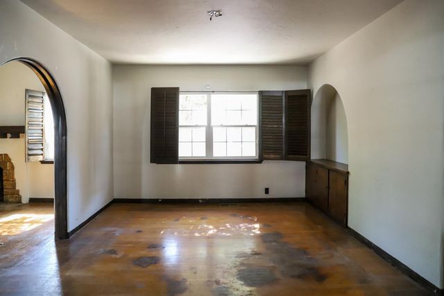 204 E Terrace Avenue, Fresno, CA 93704