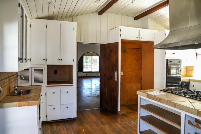 204 E Terrace Avenue, Fresno, CA 93704