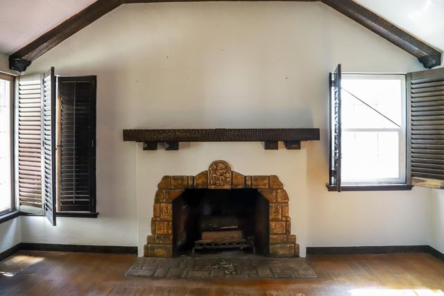 204 E Terrace Avenue, Fresno, CA 93704