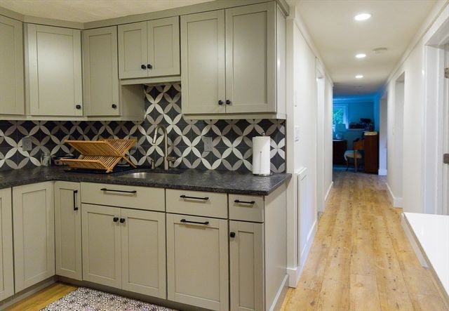 12 Stevens Place, Saugus, MA 01906