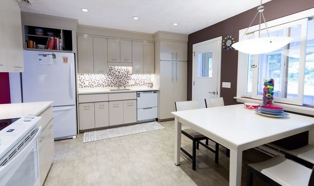 12 Stevens Place, Saugus, MA 01906