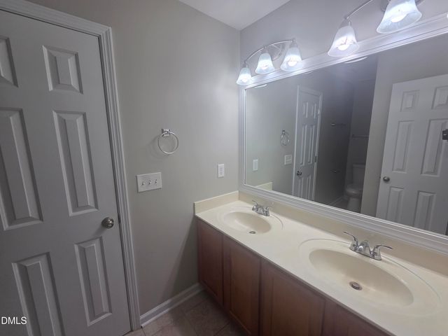 2603 Forest Shadows Lane, Raleigh, NC 27614