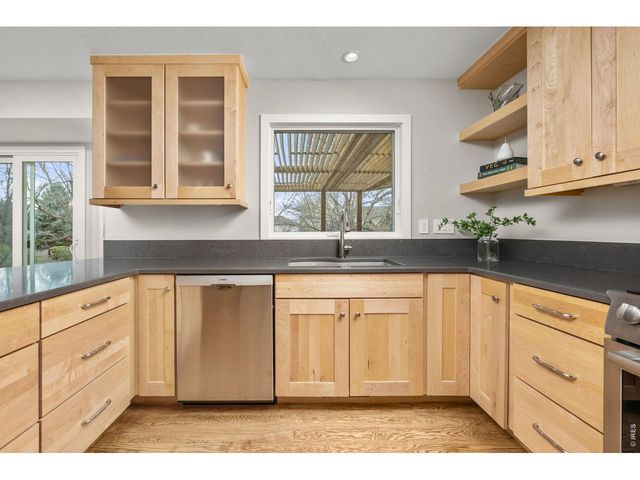 350 W Spruce Ln, Louisville, CO 80027