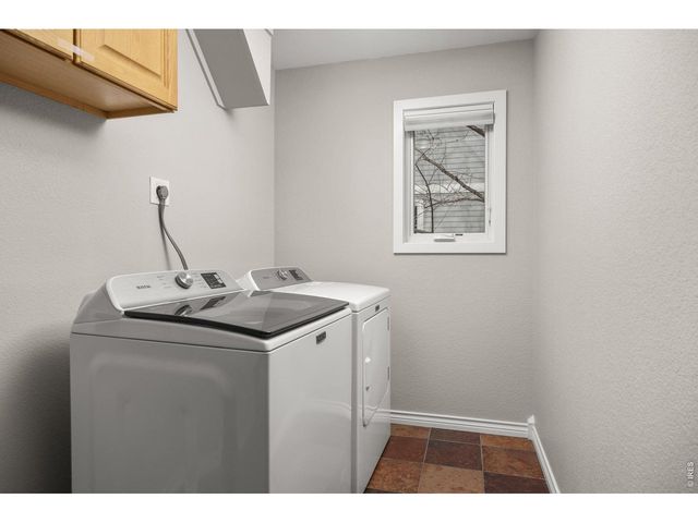 350 W Spruce Ln, Louisville, CO 80027