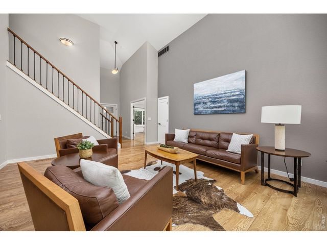 350 W Spruce Ln, Louisville, CO 80027