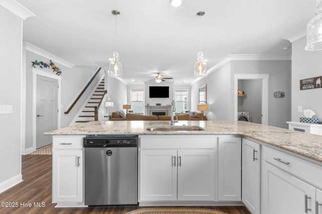 172 Everett Park Trail, Holly Ridge, NC 28445