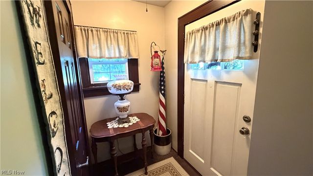 154 Taylor Road, Barberton, OH 44203