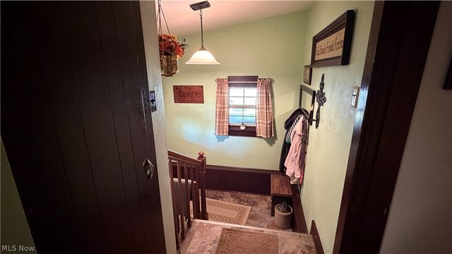 154 Taylor Road, Barberton, OH 44203
