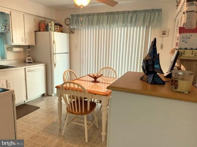 210 CEDARDALE AVE, Villas, NJ 08251