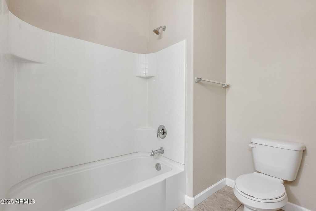 Image 25 of property listing at 30388 W AMELIA Avenue, Buckeye, AZ 85396