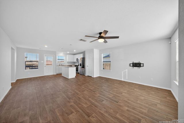 3111 Lamoka Lake, San Antonio, TX 78245