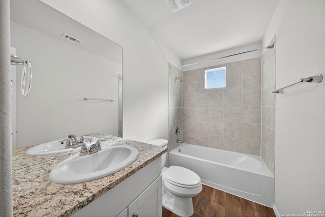 3111 Lamoka Lake, San Antonio, TX 78245