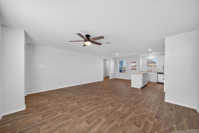 3111 Lamoka Lake, San Antonio, TX 78245